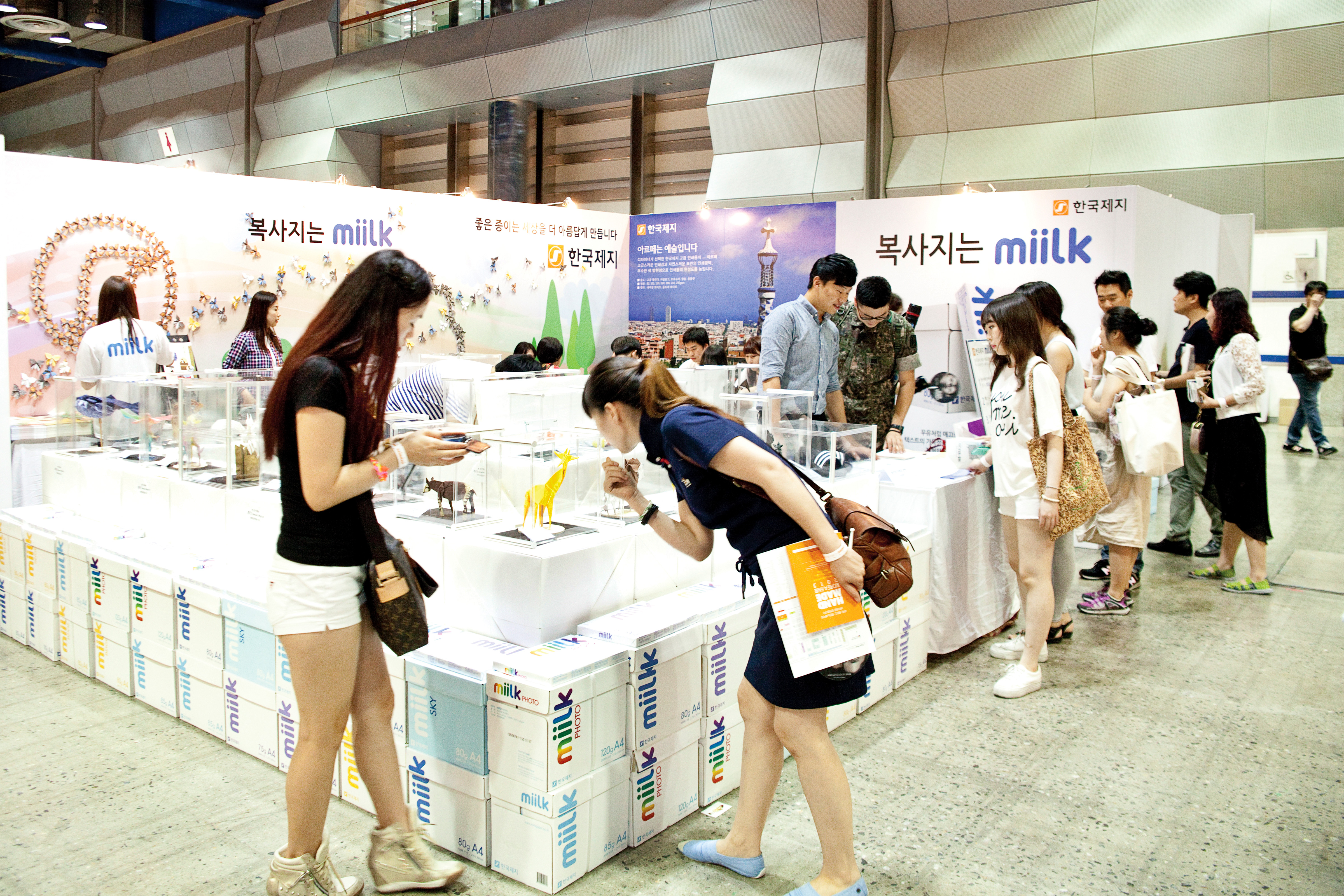 [展览]韩国制纸在2014韩国手工制品博览会上亮出了手工作品